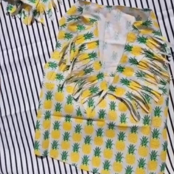 Cool little customized DoggyT-Shirts - Picture 7 of 15